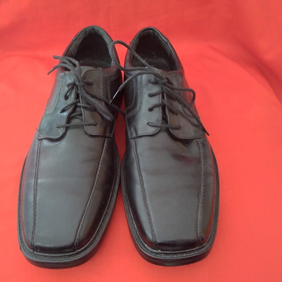 Bostonian Black Leather Shoes Size 11 M main image 11